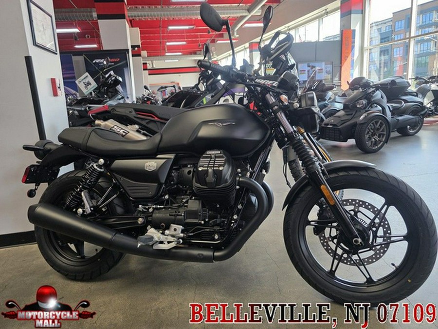 2027 Moto Guzzi V7 Stone