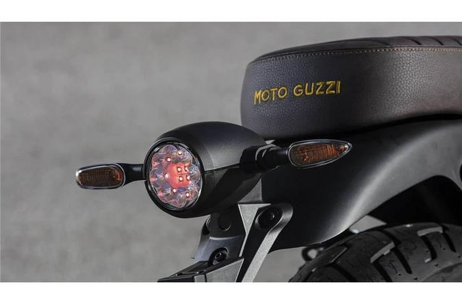 2022 Moto Guzzi V9 Bobber