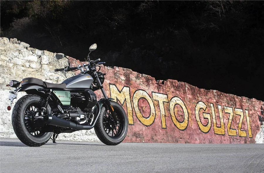 2022 Moto Guzzi V9 Bobber