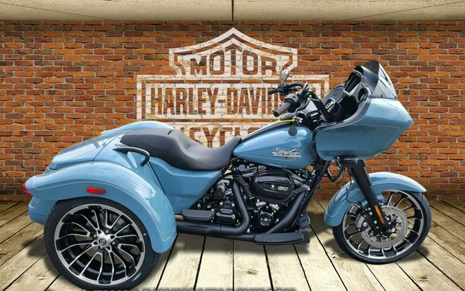 2023 Harley-Davidson Road Glide 3 Trike First Look [5 Fast Facts]