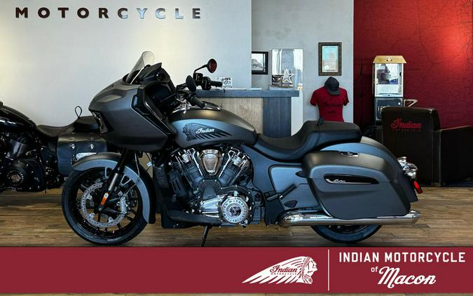 2024 Indian Motorcycle® Challenger Base