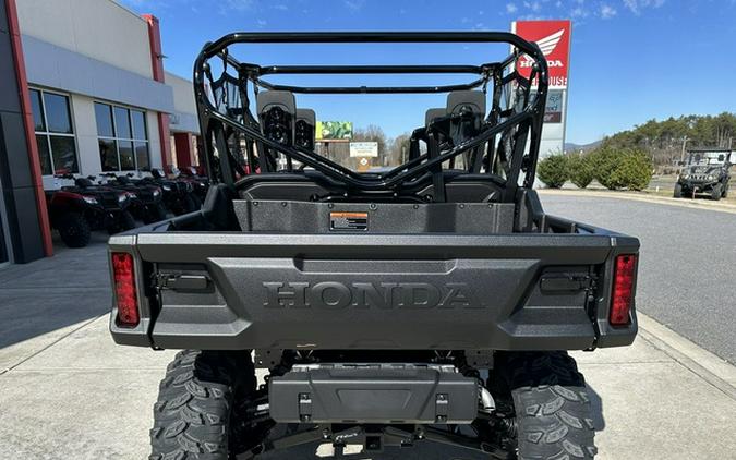 2025 Honda Pioneer 1000-6 Deluxe Crew