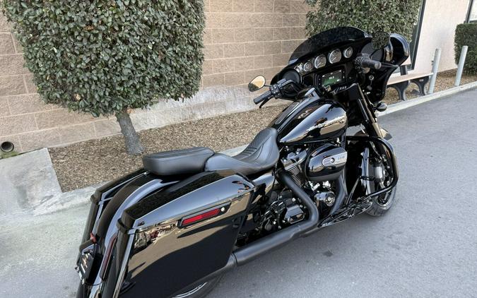 FLHXS 2020 Street Glide® Special