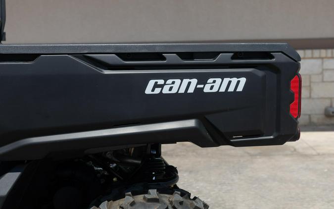 2026 CAN-AM DEFENDER MAX DPS HD7