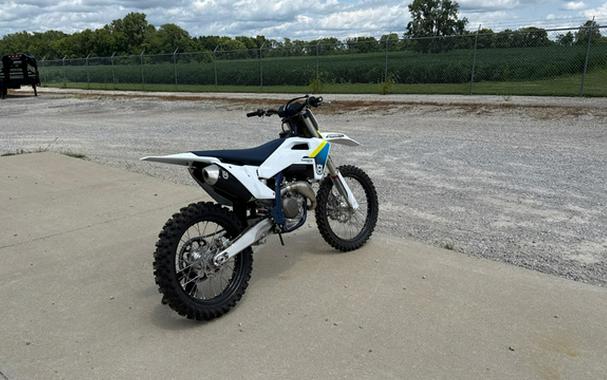 2025 Husqvarna Motorcycles FC 450