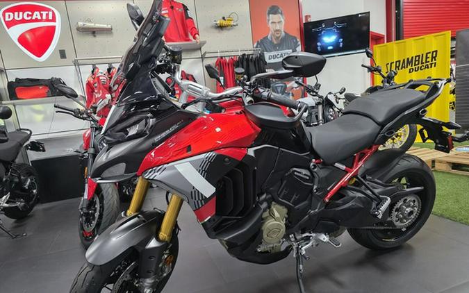 2027 DUCATI MULTISTRADA V4 PIKES PEAK