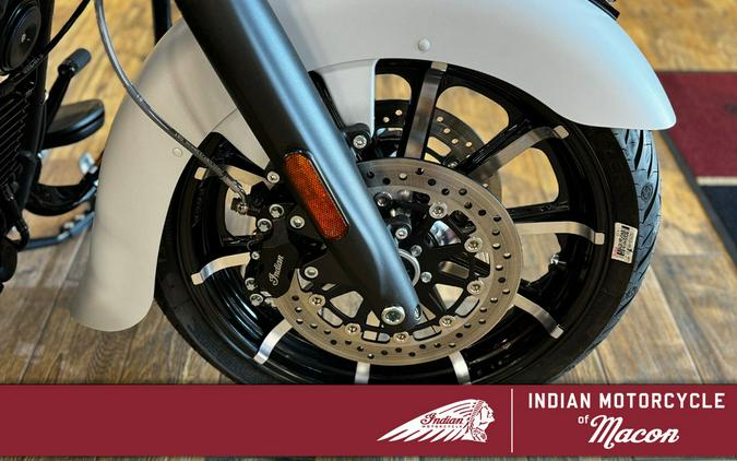 2024 Indian Motorcycle® Chieftain® Dark Horse®