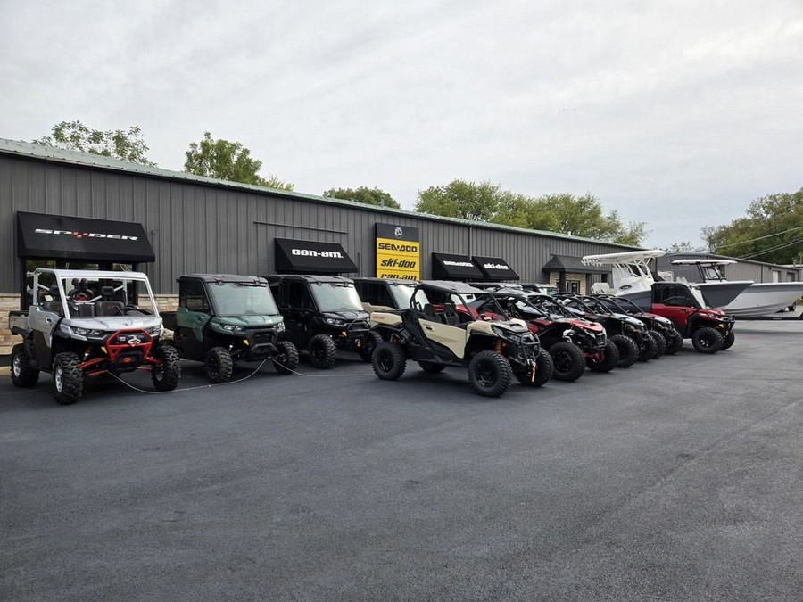 2025 Can-Am® Defender MAX DPS HD9 Stealth Black