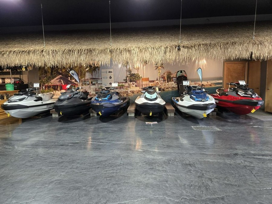 2025 Can-Am® Defender MAX DPS HD9 Stealth Black