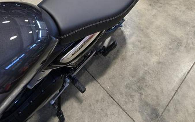 2025 Triumph Speed 400 Carnival Red / Storm Grey