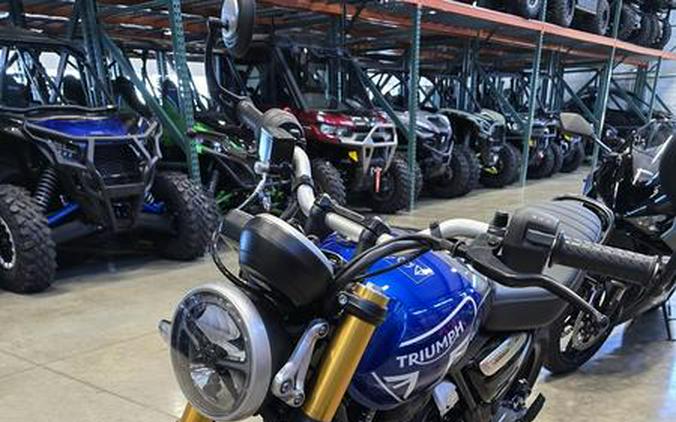 2025 Triumph Speed 400 Carnival Red / Storm Grey