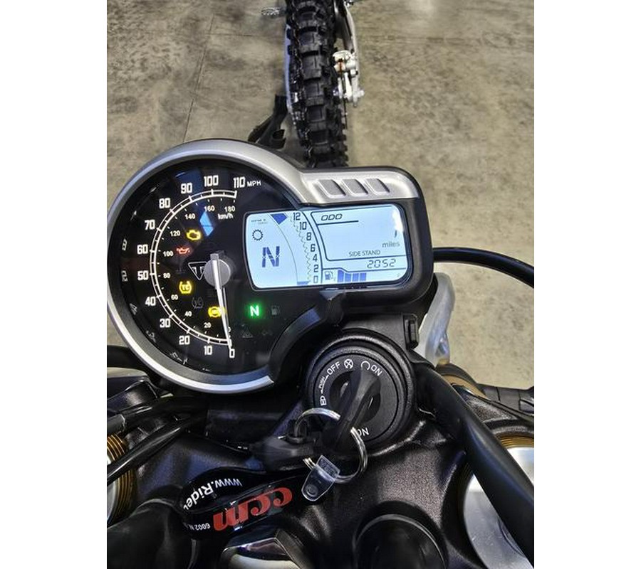 2025 Triumph Speed 400 Carnival Red / Storm Grey