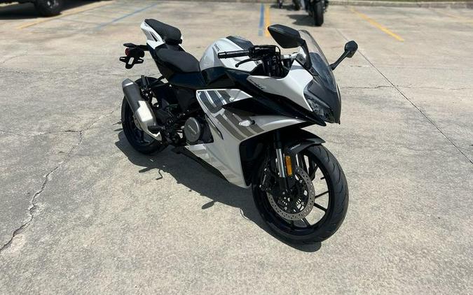 2026 CFMOTO 300SS