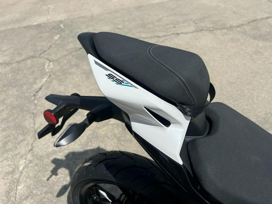 2026 CFMOTO 300SS