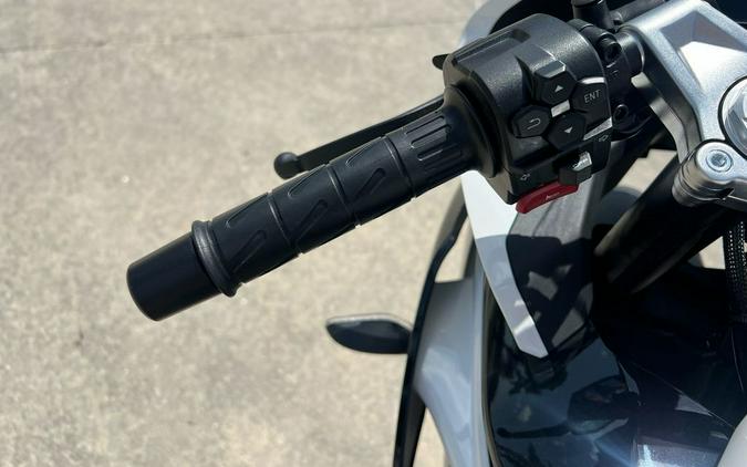 2026 CFMOTO 300SS