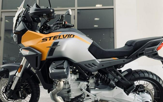 2024 Moto Guzzi Stelvio