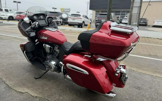 2024 Indian Pursuit Limited Sunset Red Metallic