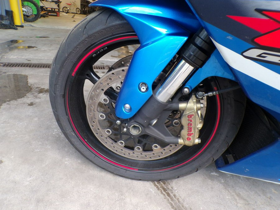 2013 Suzuki GSX-R1000™