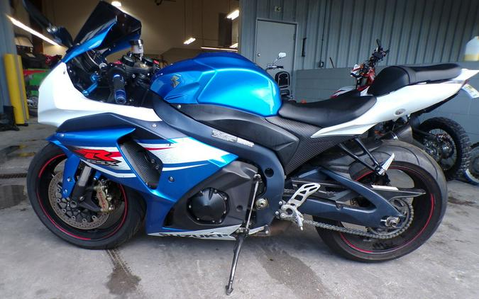 2013 Suzuki GSX-R1000™