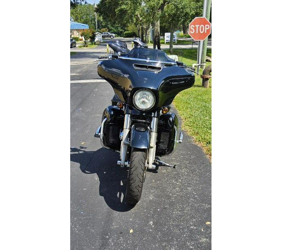 2014 Harley-Davidson® Streetglide S