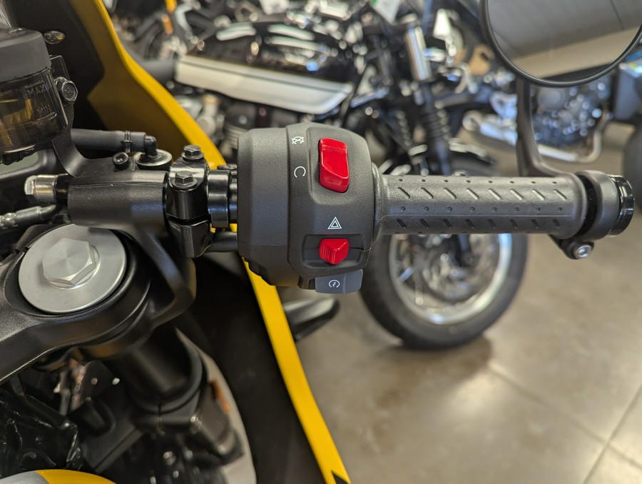 2026 Triumph Thruxton 400