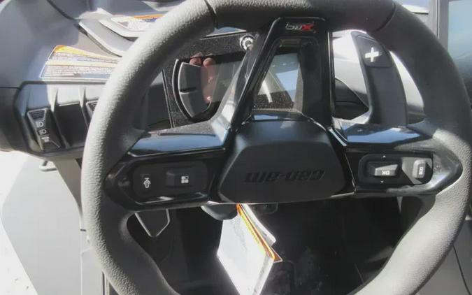 2027 CAN-AM MAVERICK R MAX X RC WITH SMART-SHOX 999T DCT
