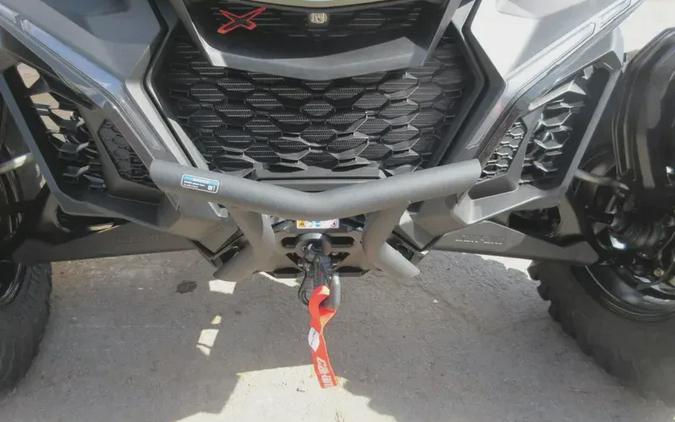 2027 CAN-AM MAVERICK R MAX X RC WITH SMART-SHOX 999T DCT