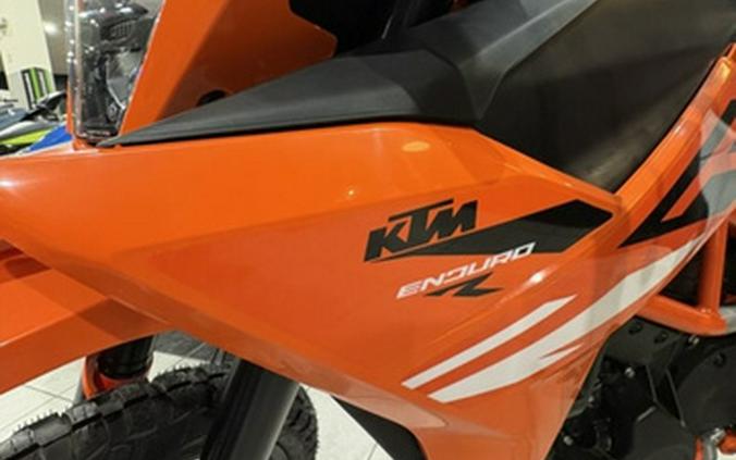 2026 KTM 390 Enduro R