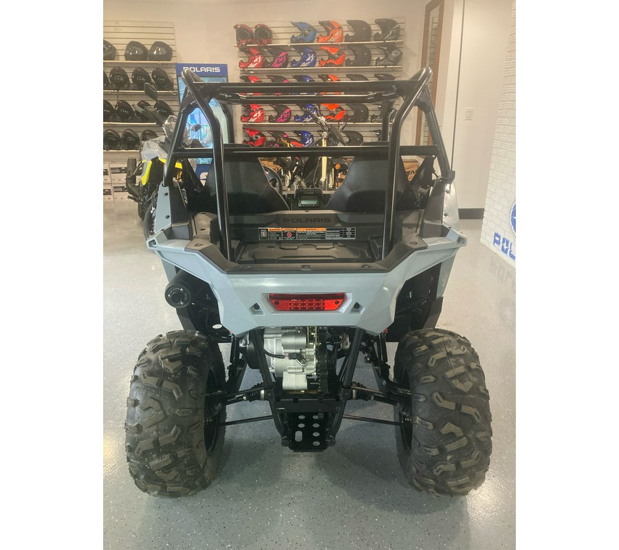 2024 Polaris RZR 200 EFI