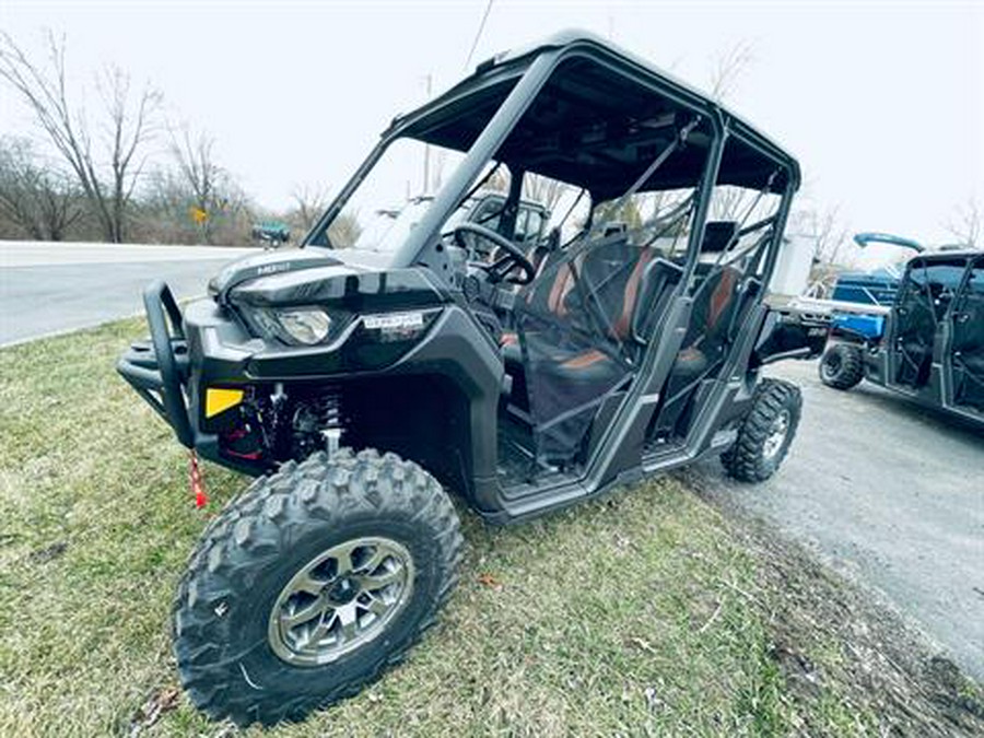 2024 Can-Am Defender MAX Lone Star HD10