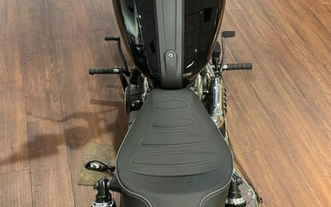 2025 Indian Scout Classic Limited Black Metallic