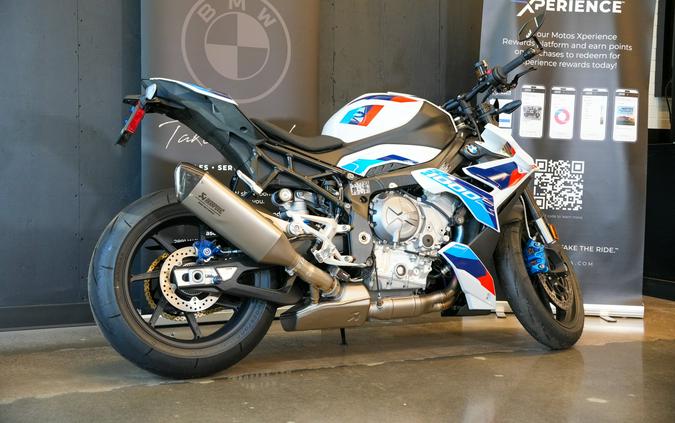 2024 BMW M 1000 R