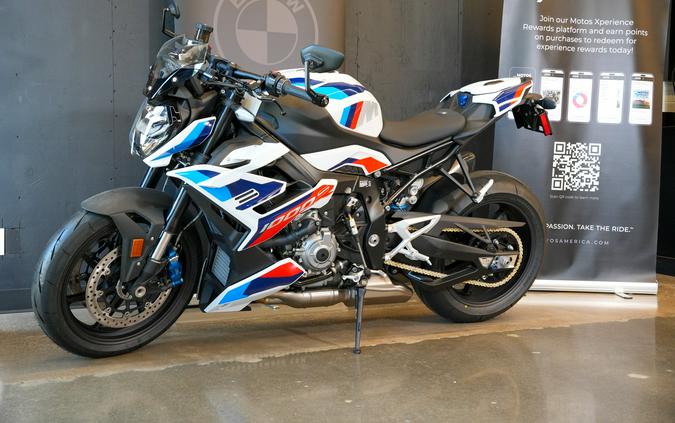 2024 BMW M 1000 R