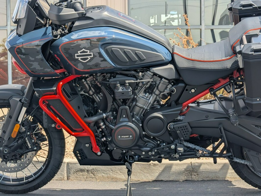 2025 Harley-Davidson® CVO™ Pan America®