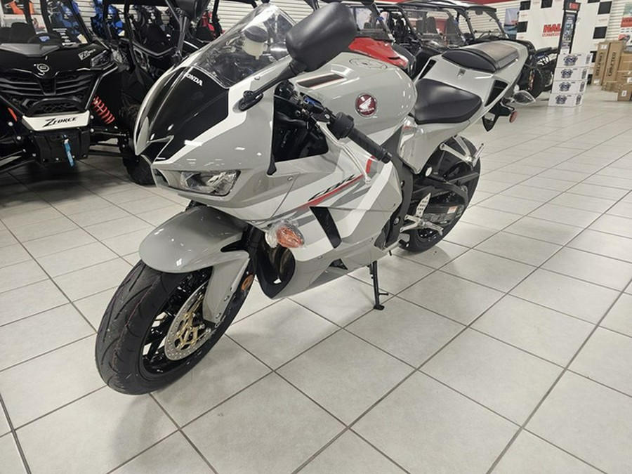 2026 Honda CBR600RR ABS