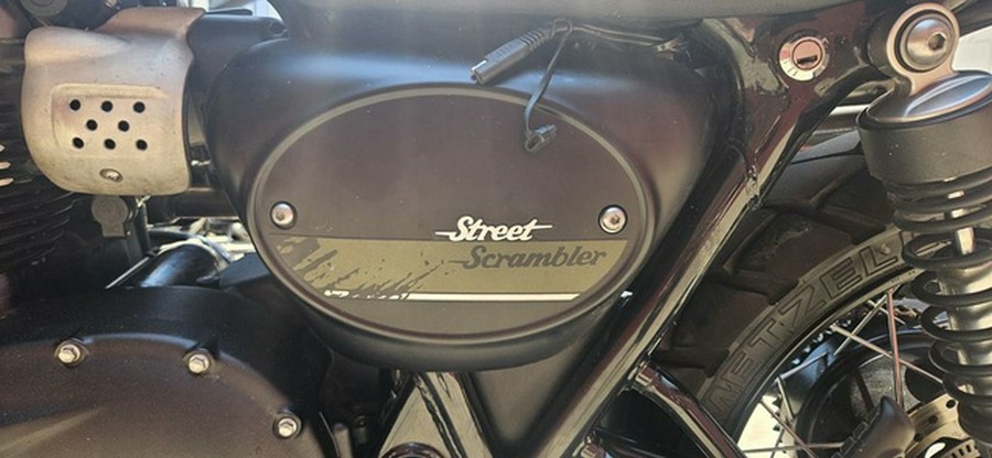 2018 Triumph Street Scrambler Matte Khaki Green