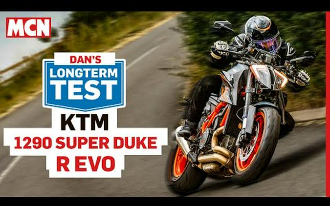 Spending 2022 with the KTM 1290 Super Duke R Evo | MCN Review