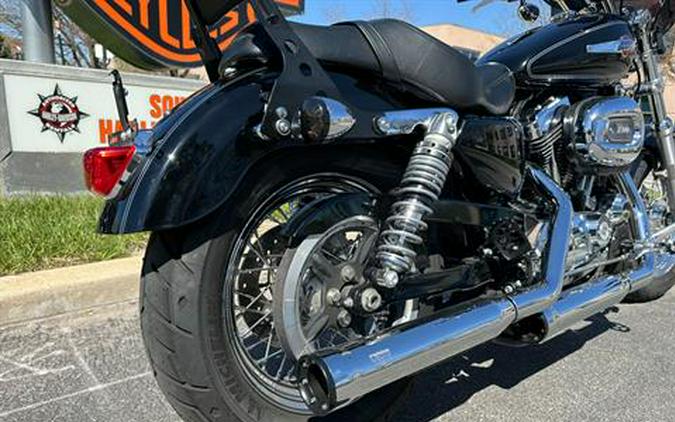 2017 Harley-Davidson 1200 Custom