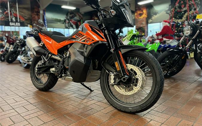 2022 KTM 890 Adventure