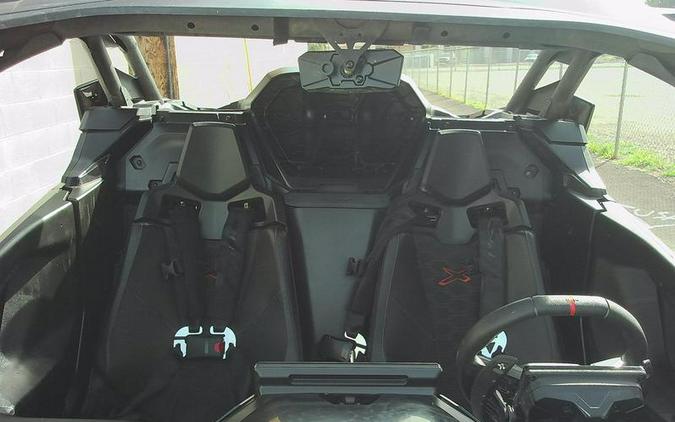 2025 Can-Am® Maverick R X RS