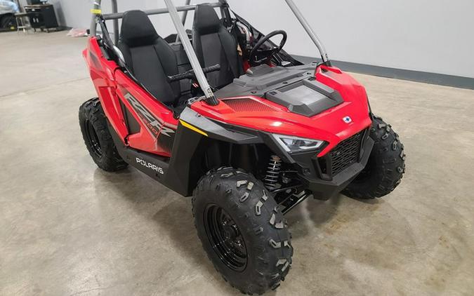 2026 Polaris RZR 200 EFI