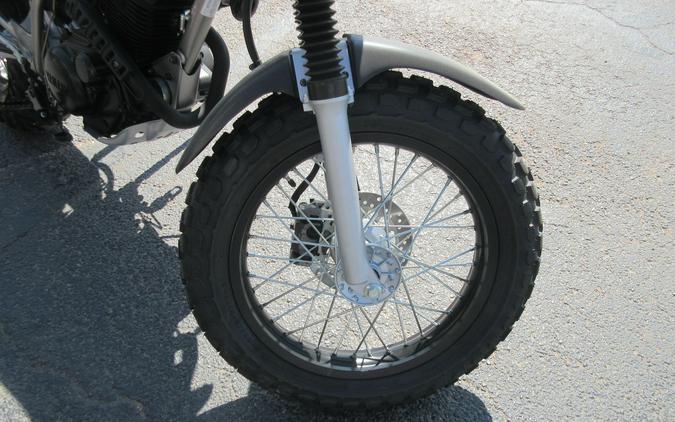 2027 YAMAHA TW200