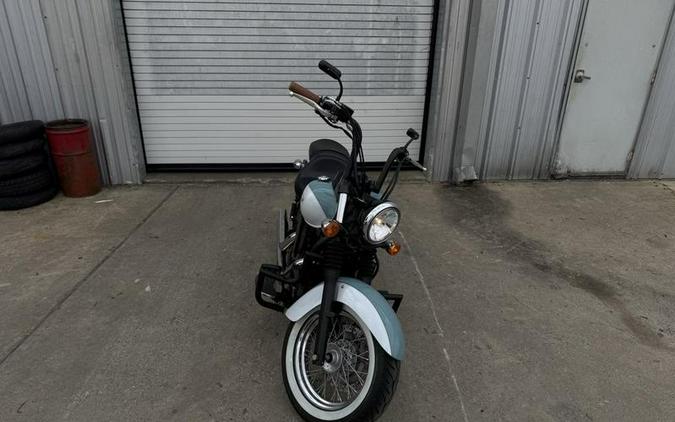 2020 Kawasaki Vulcan® 900 Classic