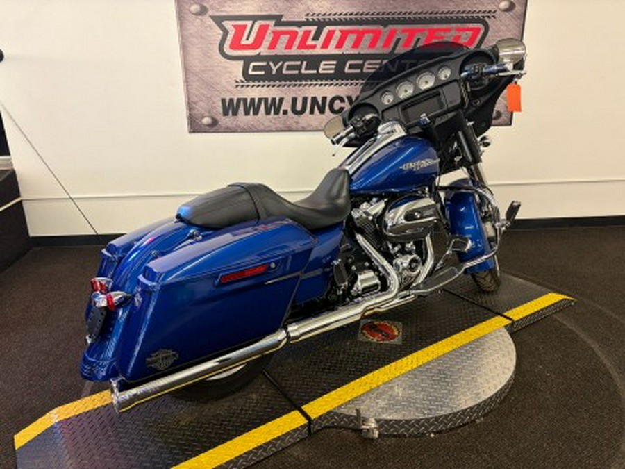 2017 Harley-Davidson Street Glide®