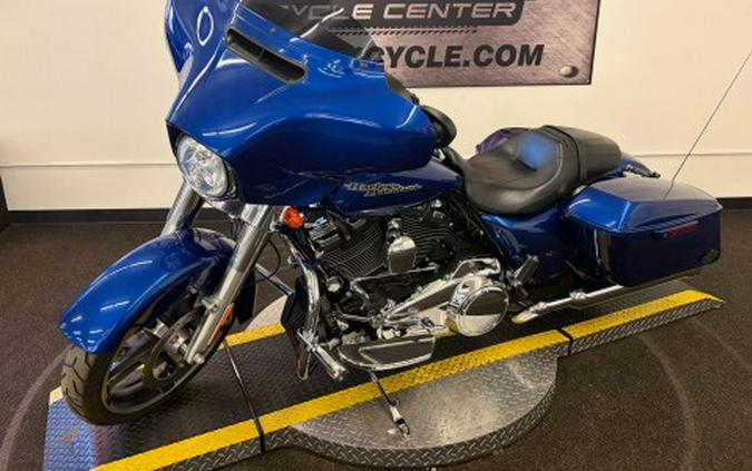 2017 Harley-Davidson Street Glide®