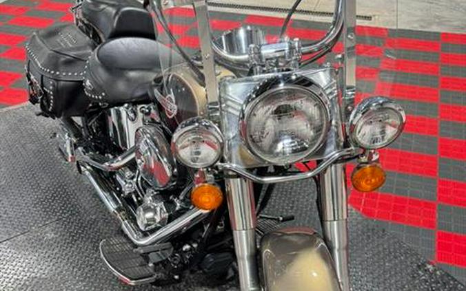 2004 Harley-Davidson FLSTC/FLSTCI Heritage Softail® Classic