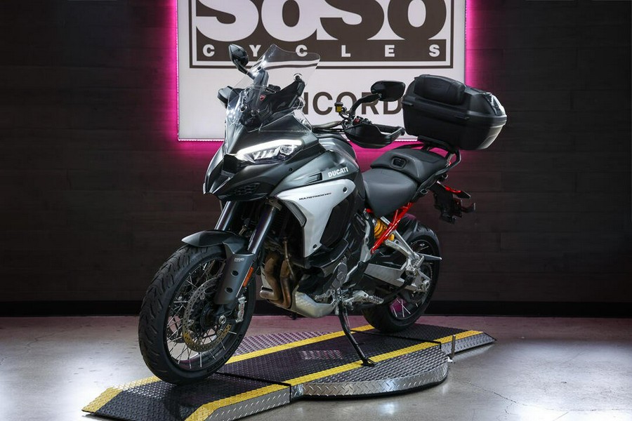 2022 Ducati Multistrada V4 S Travel & Radar
