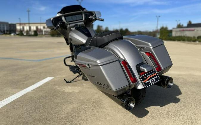 2023 Harley-Davidson® FLHXSE - CVO™ Street Glide®