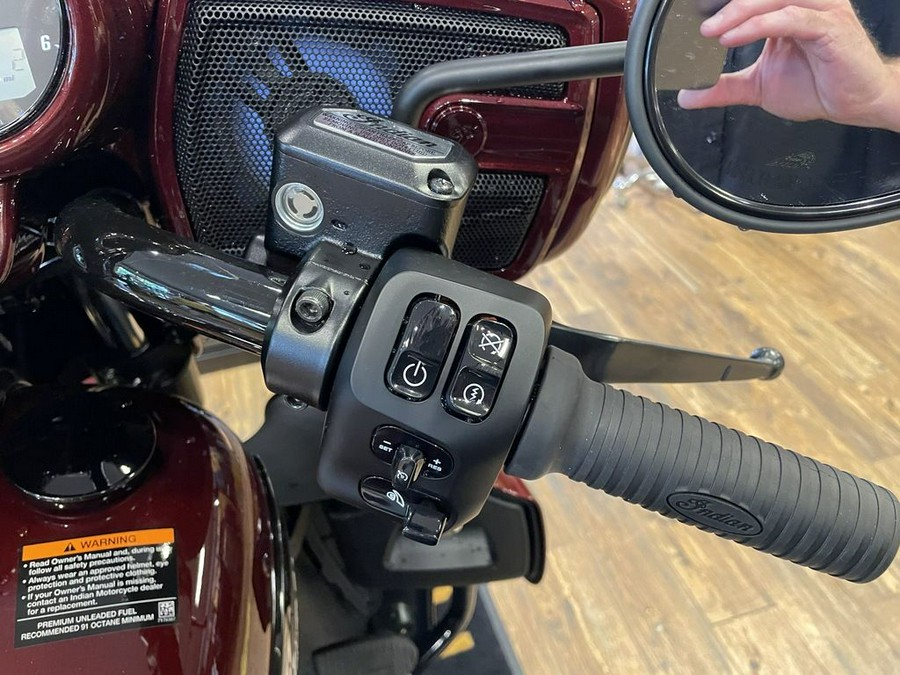 2024 Indian Motorcycle® Roadmaster® Dark Horse® w/Powerband Audio Package Maroon Metallic