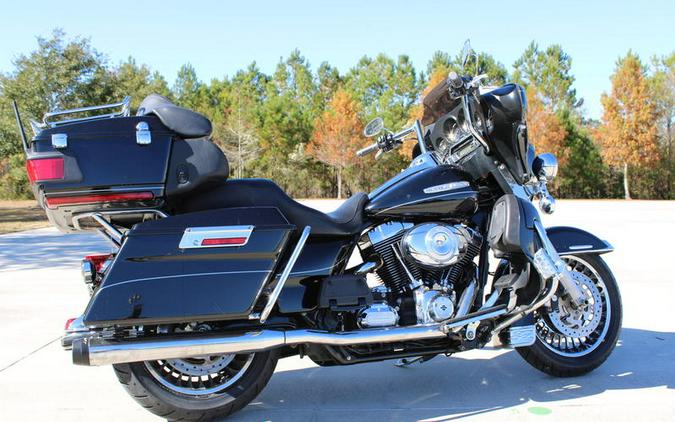 2011 Harley-Davidson® FLHTK - Electra Glide® Ultra Limited